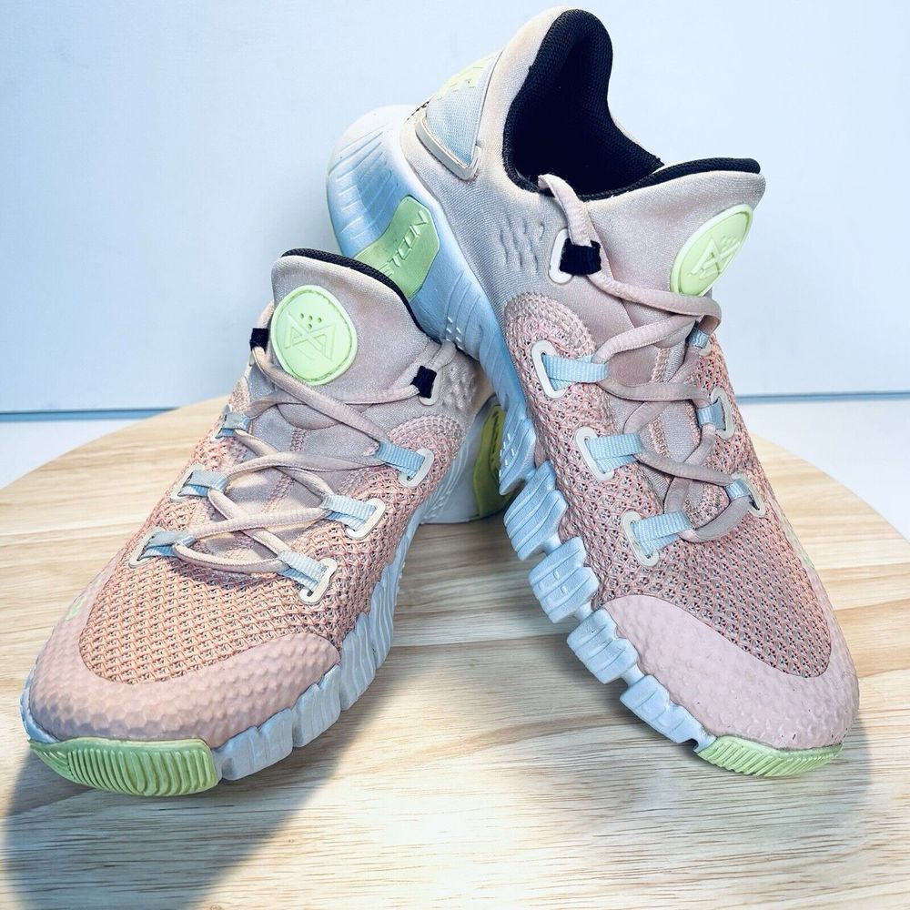 Nike Free Metcon 4 Running Shoe Arctic Women Orange Pink CZ0596-800 Size 7.5